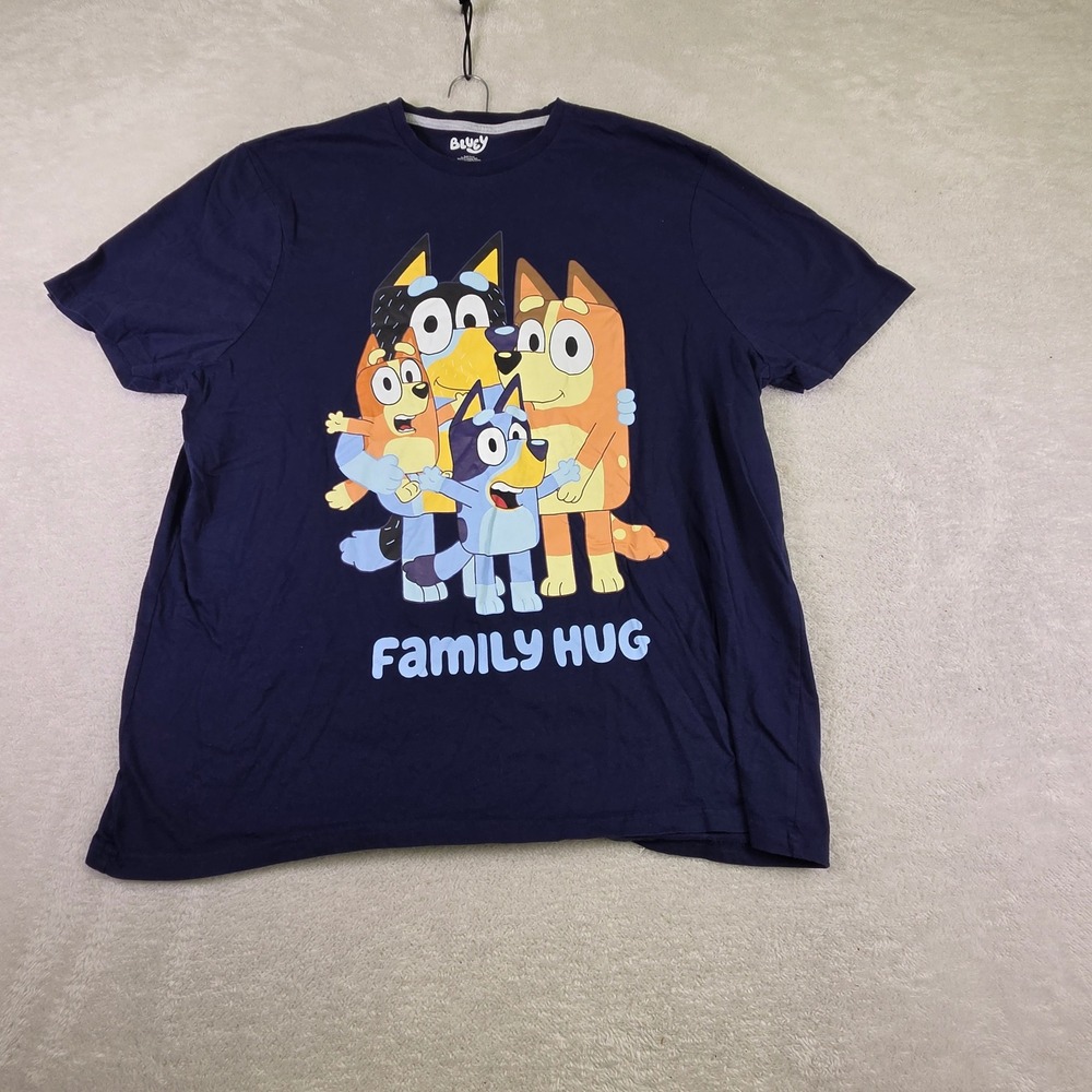 Bluey Family Hug Graphic T-Shirt Navy Blue Heeler Family Short Sleeve Tee XL